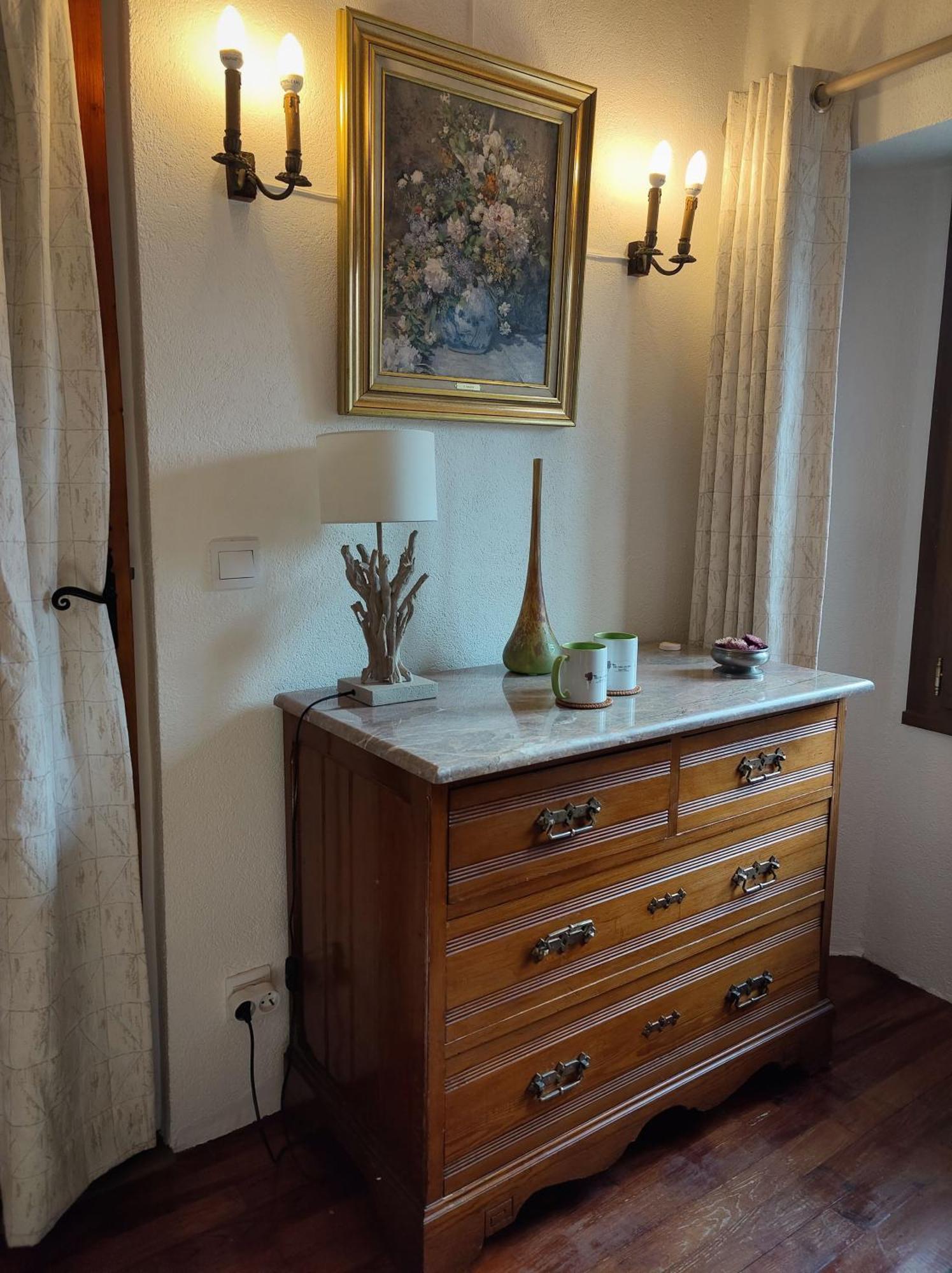 Mas Peu Del Causse Bed and Breakfast Thuir Δωμάτιο φωτογραφία
