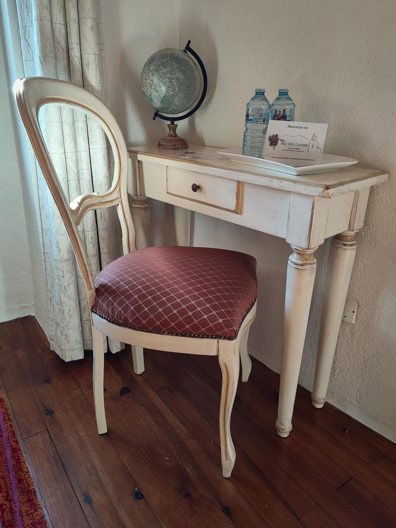 Mas Peu Del Causse Bed and Breakfast Thuir Δωμάτιο φωτογραφία