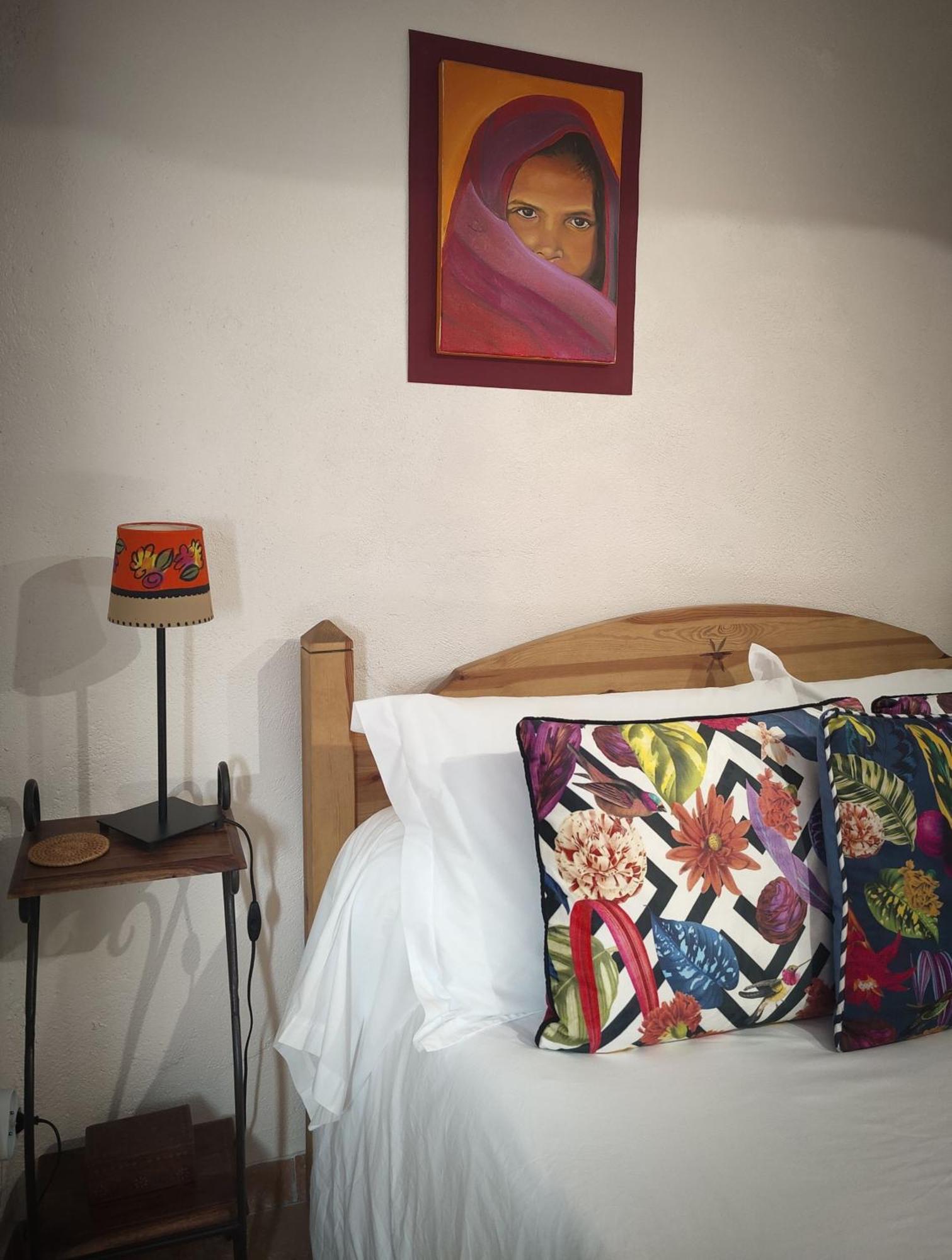 Mas Peu Del Causse Bed and Breakfast Thuir Δωμάτιο φωτογραφία
